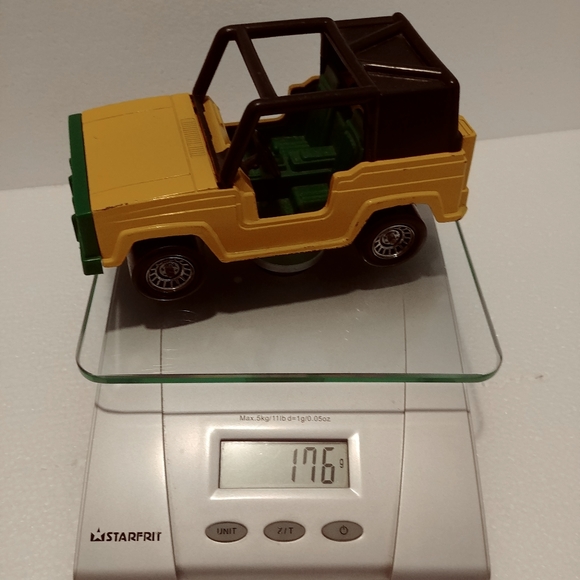Vtg Toostie Toy Jeep. Yellow. Green. USA. EUC. - Picture 5 of 5